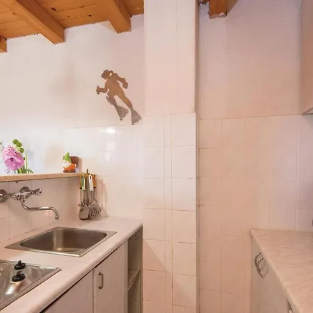 2 Bedroom Stunning Apartment In Zuljana Apartment Zuljana