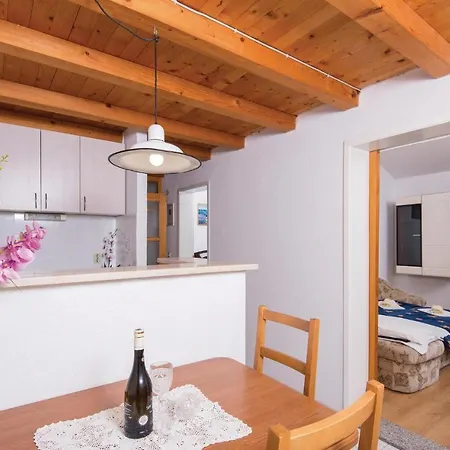 2 Bedroom Stunning Apartment In Zuljana Apartment Zuljana